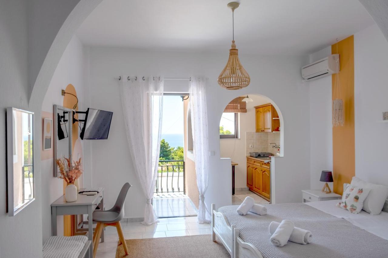 Pefkides Aegina Boutique Apartments Agia Marina  Exterior photo